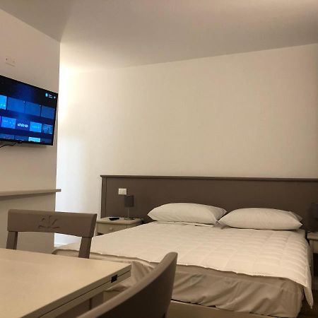 Hotel Italia Sacile Kültér fotó