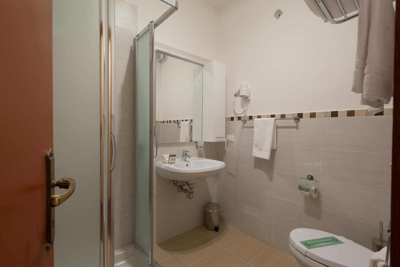 Hotel Italia Sacile Kültér fotó