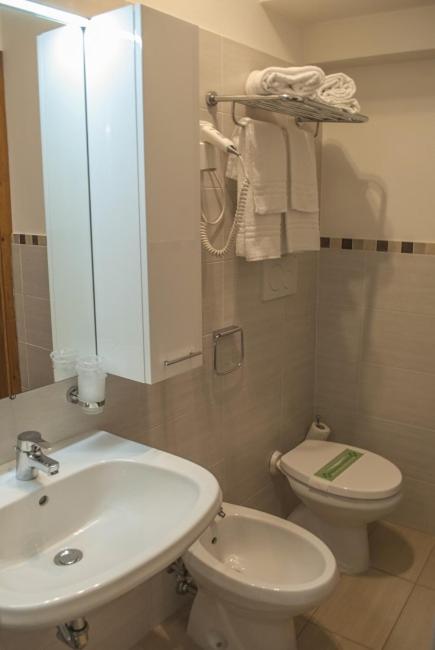 Hotel Italia Sacile Kültér fotó